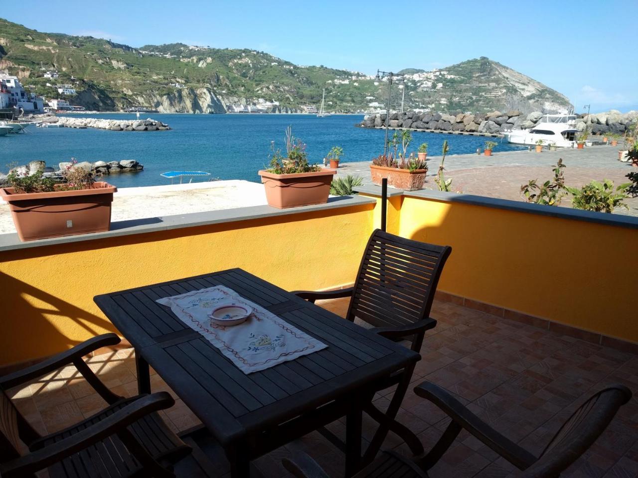 Hotel Conte - S. Angelo Bay Serrara Fontana المظهر الخارجي الصورة
