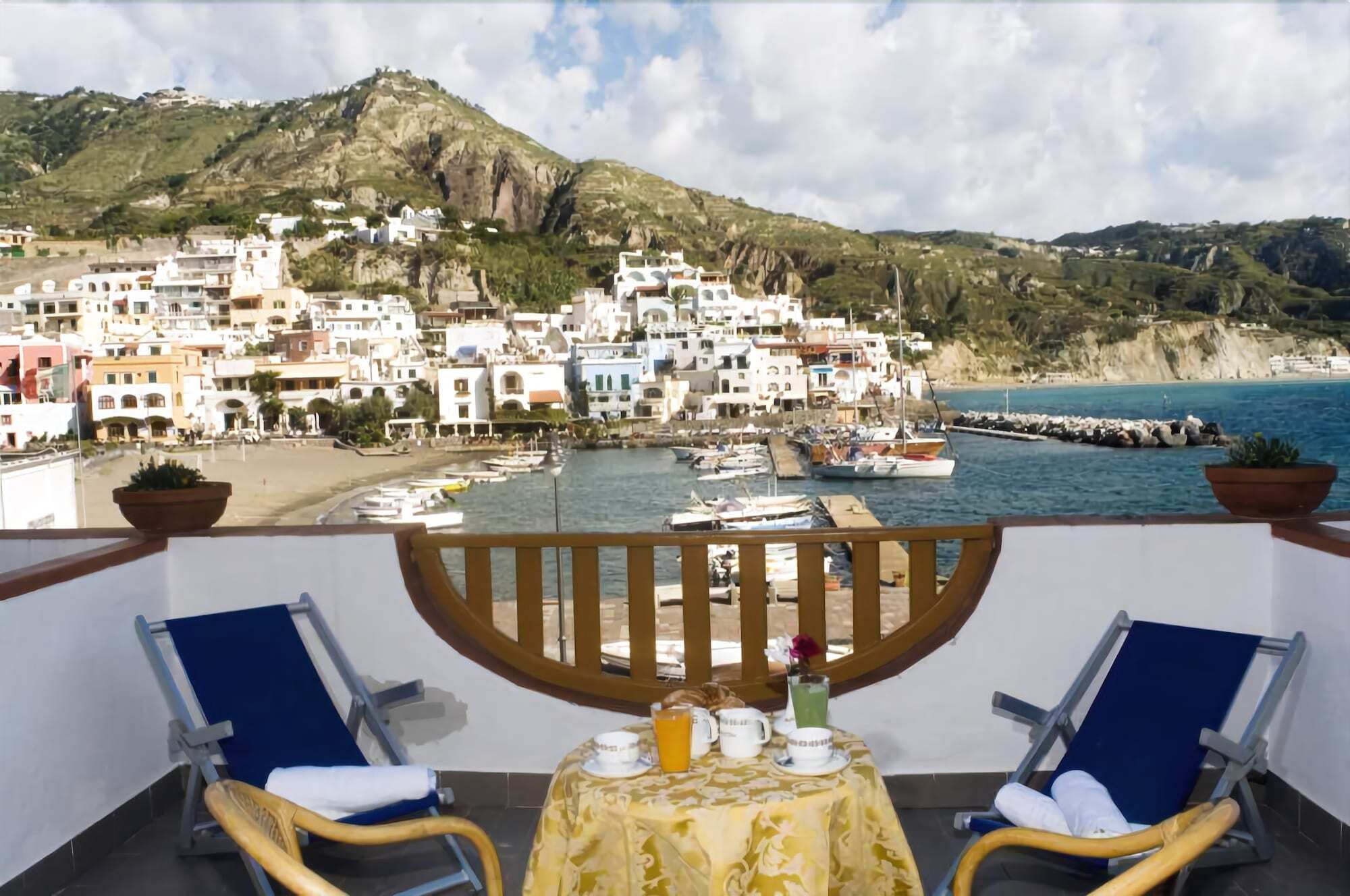 Hotel Conte - S. Angelo Bay Serrara Fontana المظهر الخارجي الصورة
